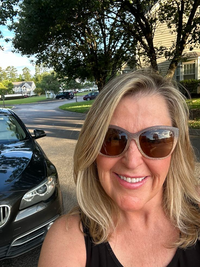 Tammy R.